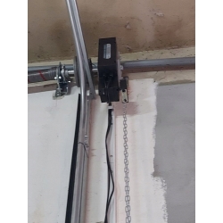 Napęd bramy MAGAZYNOWEJ 2 PILOTY automat IND