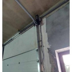 Napęd bramy MAGAZYNOWEJ 2 PILOTY automat IND